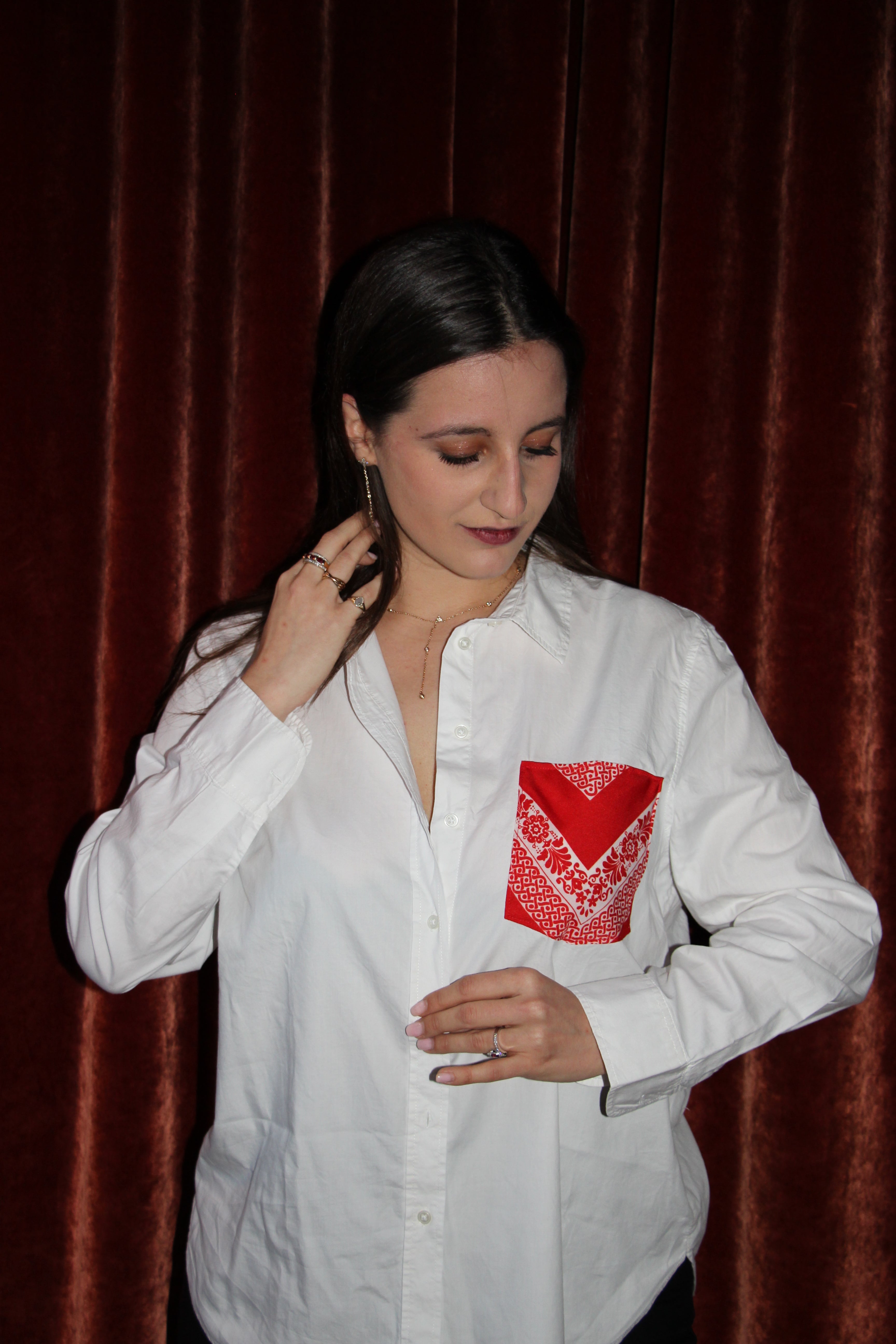 Chemise poche rouge en foulard