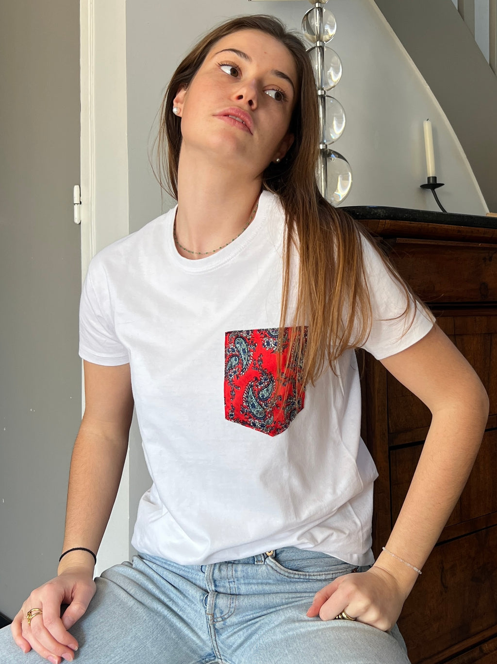 T-shirt poche en foulard