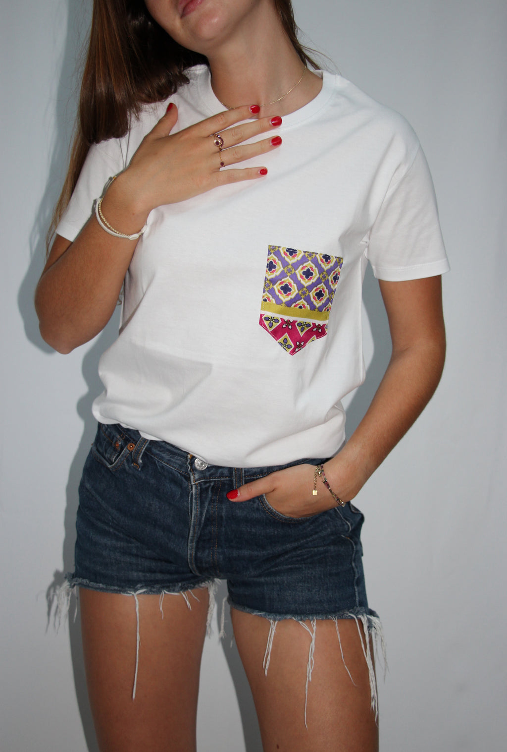 T-shirt poche en foulard