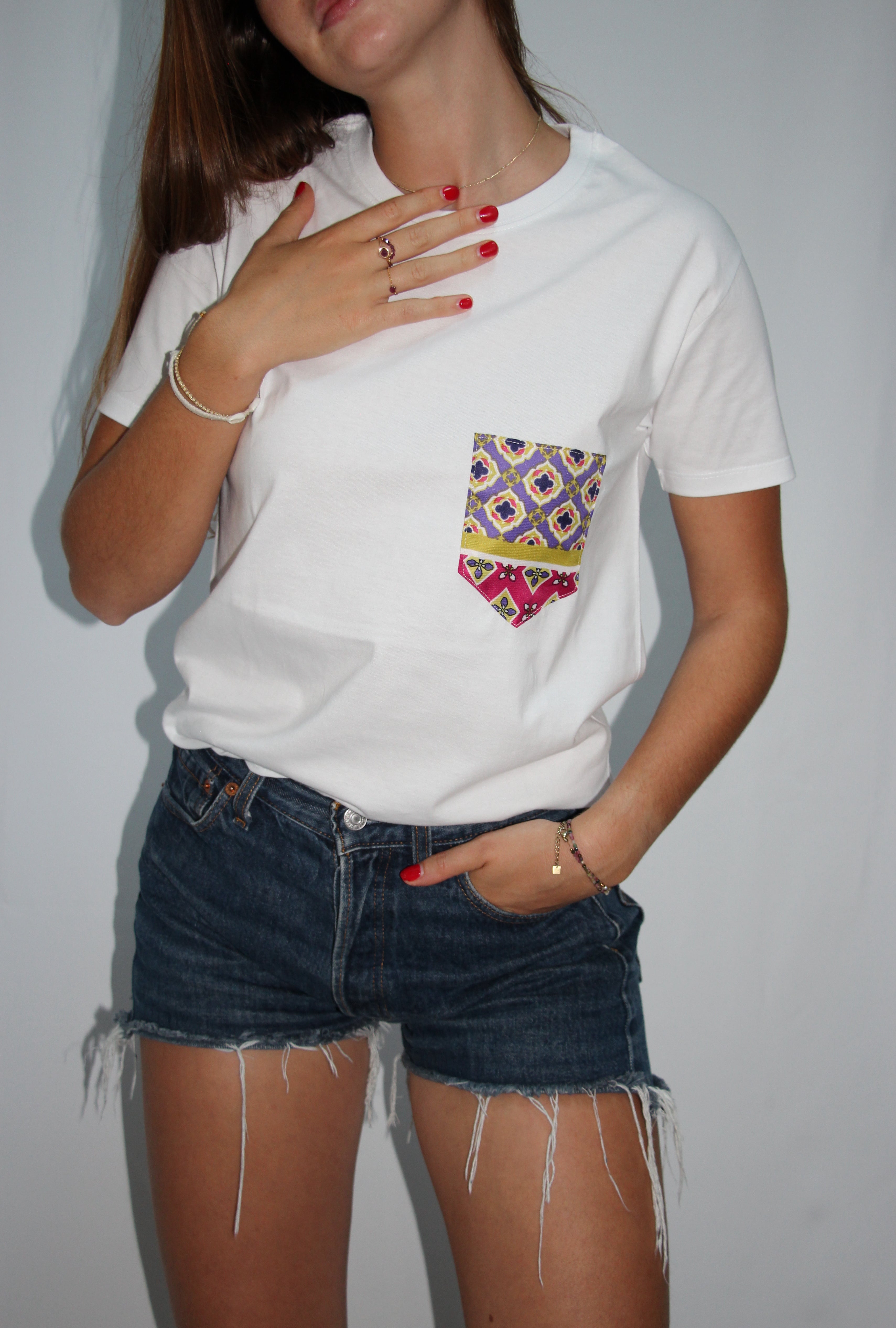 T-shirt poche en foulard violet