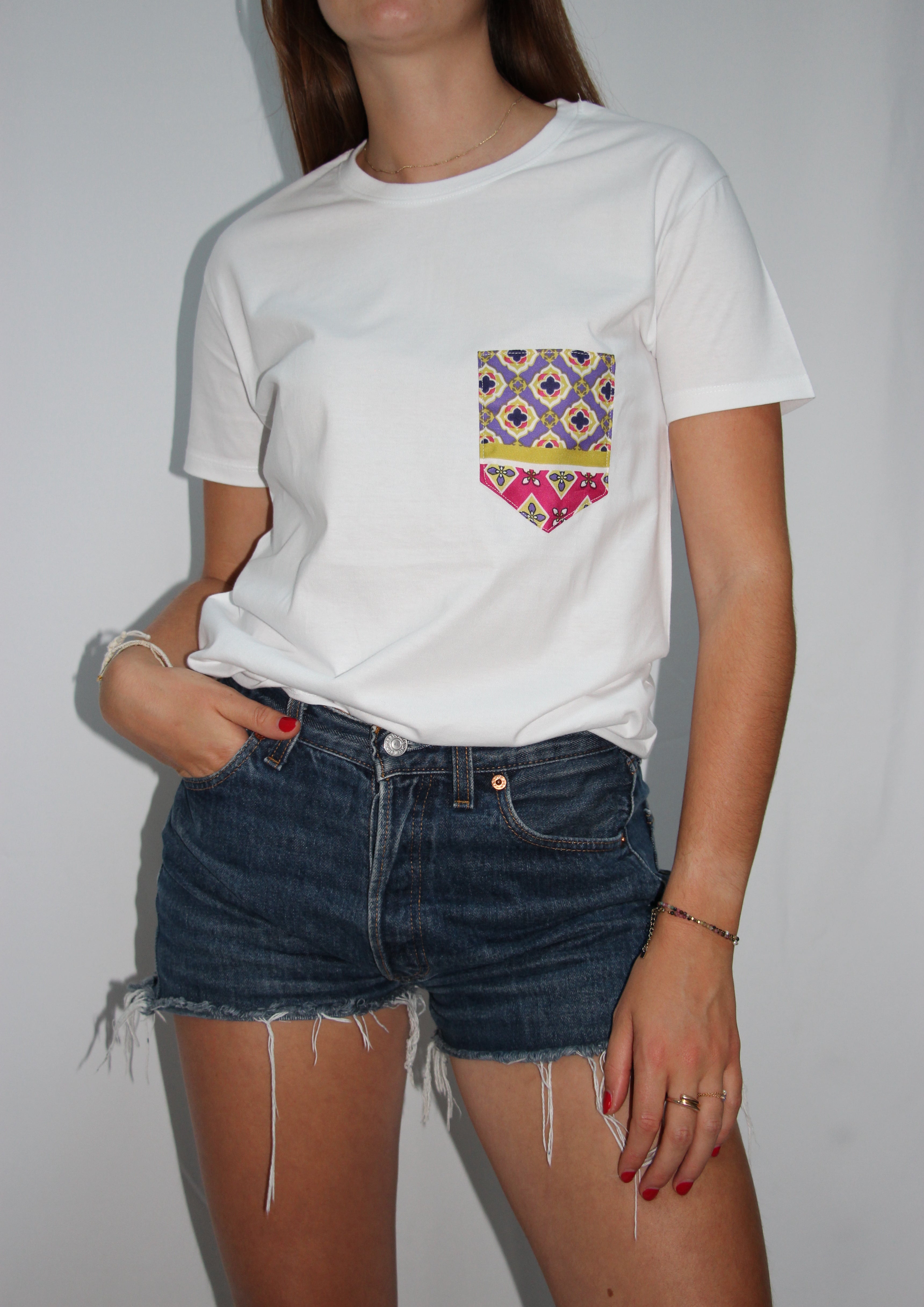 T-shirt poche en foulard violet