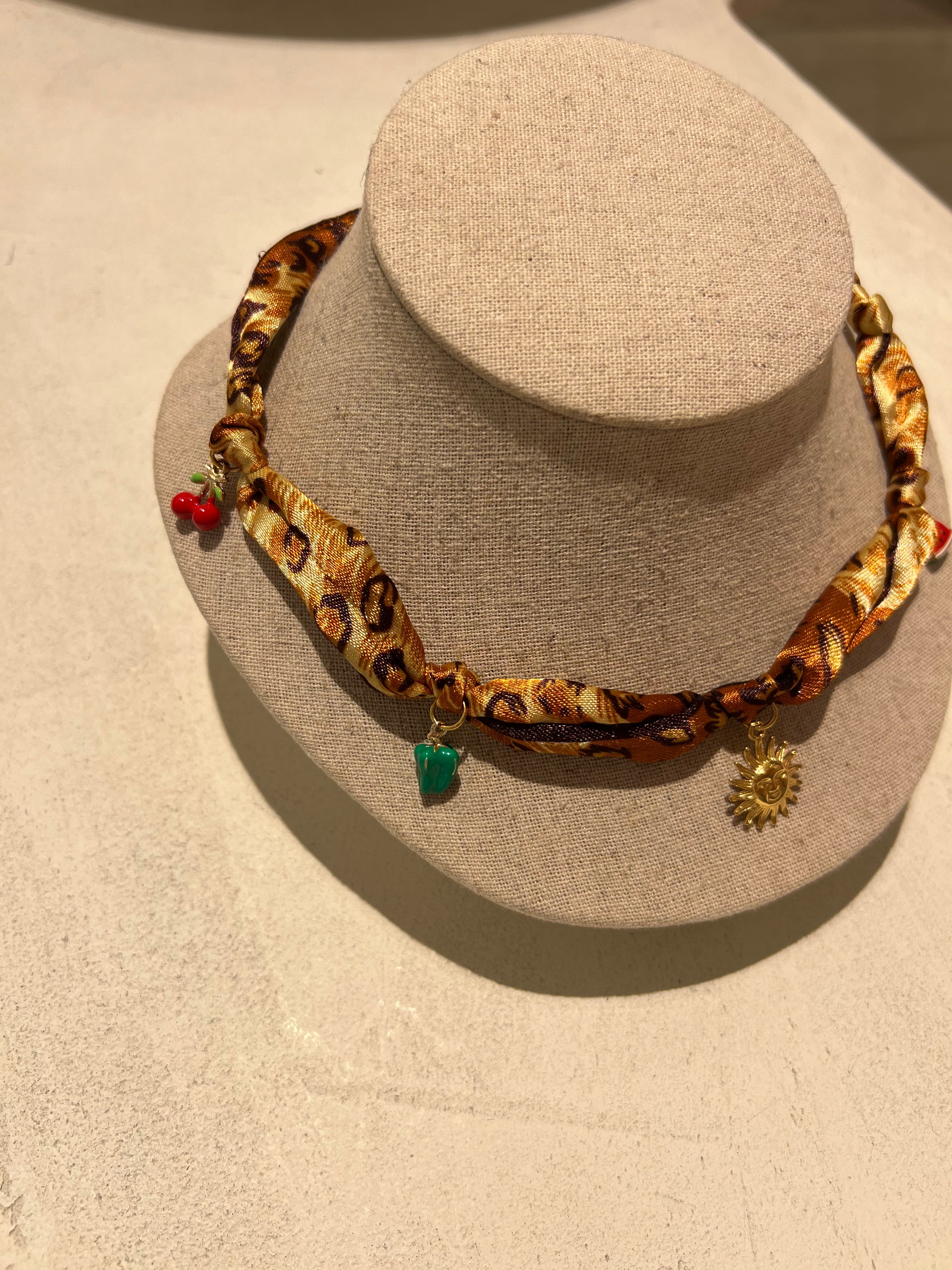 Collier