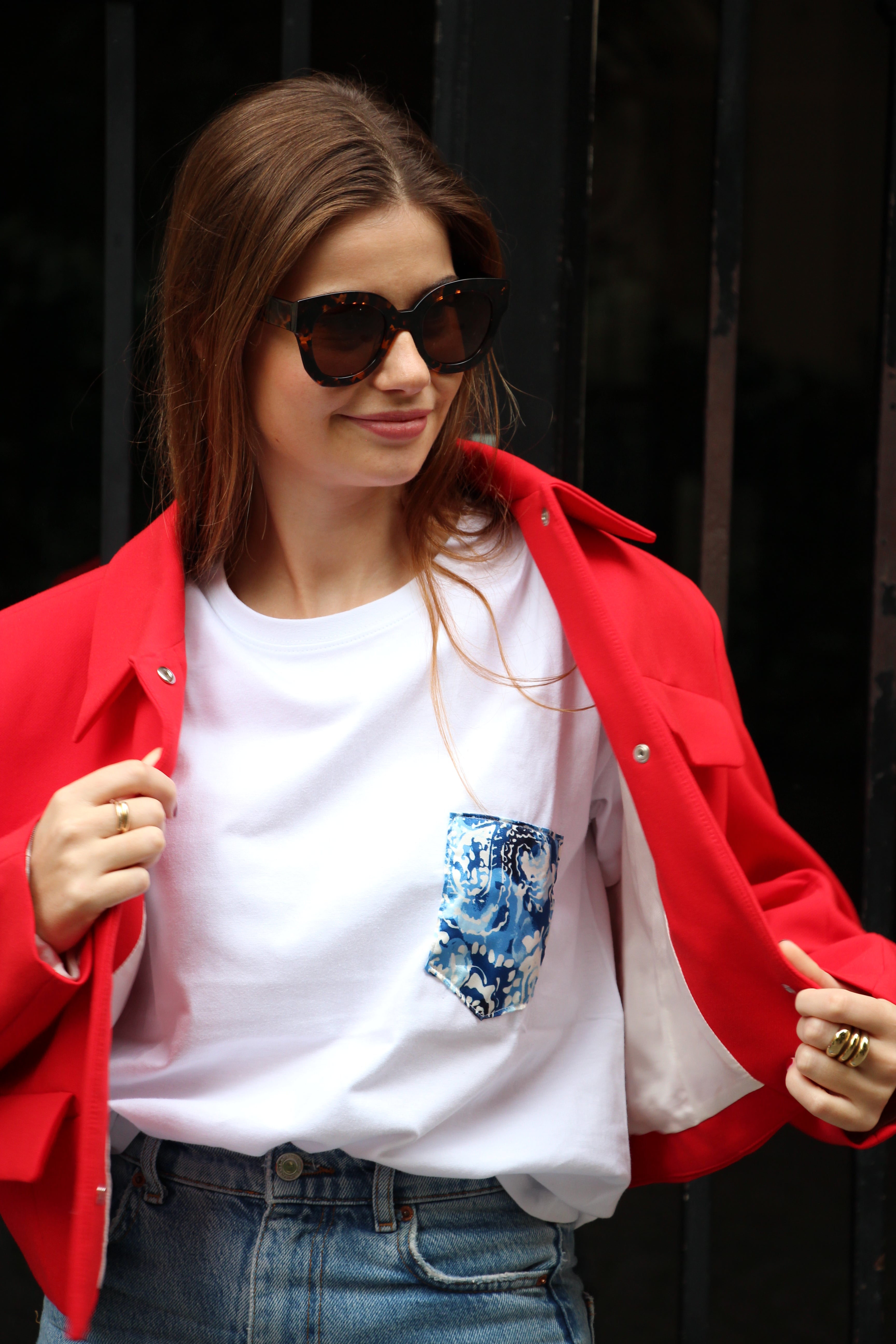 T-shirt poche en foulard bleu