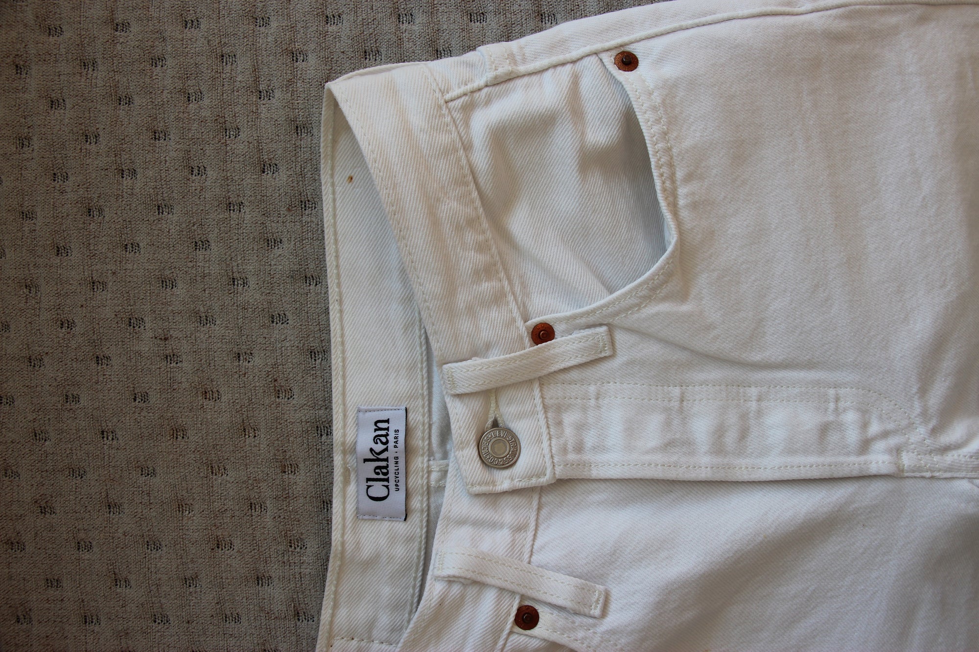 jeans levis blanc clakan